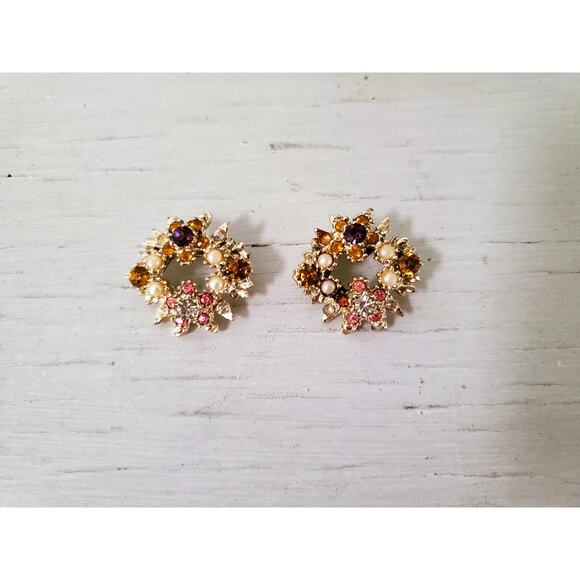 Vintage Mini Wreath Rhinestone Brooch Set of 2 - Picture 1 of 4